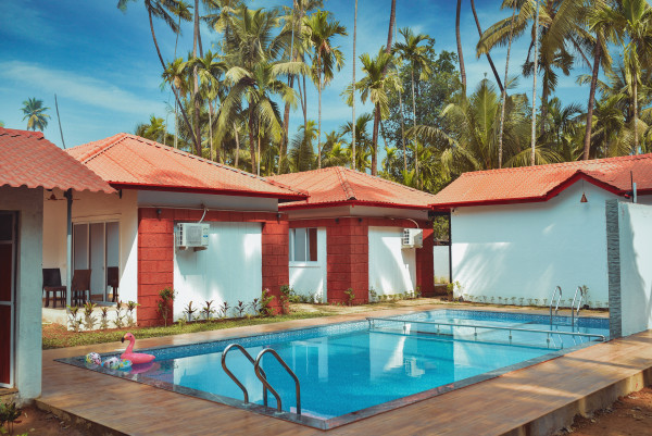 ILIF 2702 BUTTERFLY RESORT & FARMS