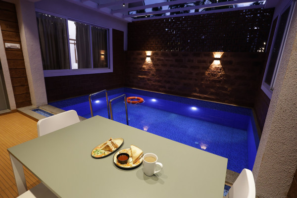 ILIF 2701 – Savira Pool Villas & Suites, Alibag