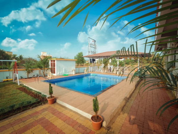 ILIF 2764 OCEAN PEARL RESORT
